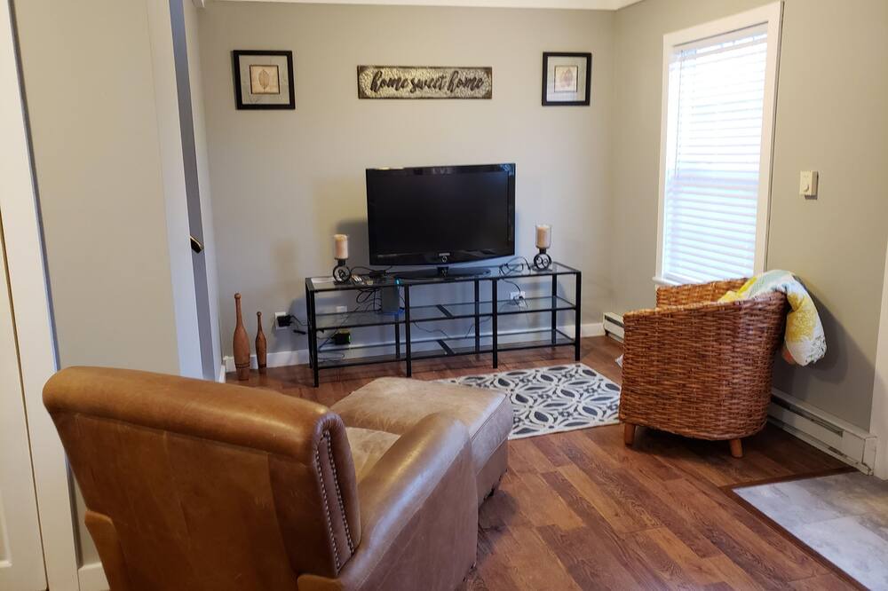 Photo of Livingroom in Germantown