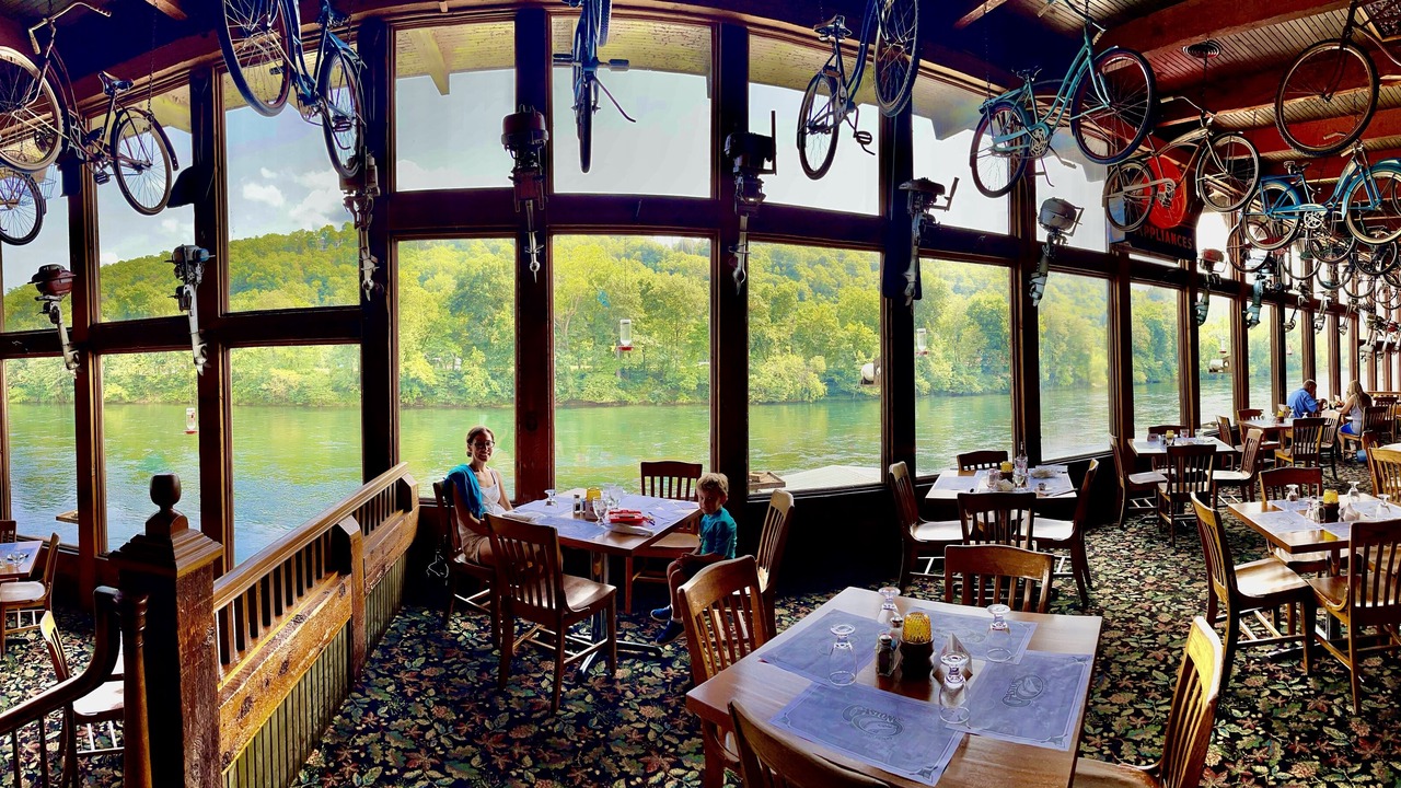 Photo of Others in Bull Shoals