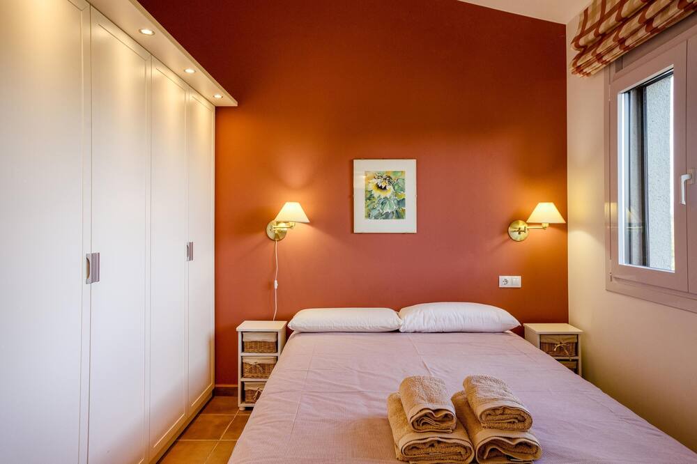 Photo of Bedroom in Perelada