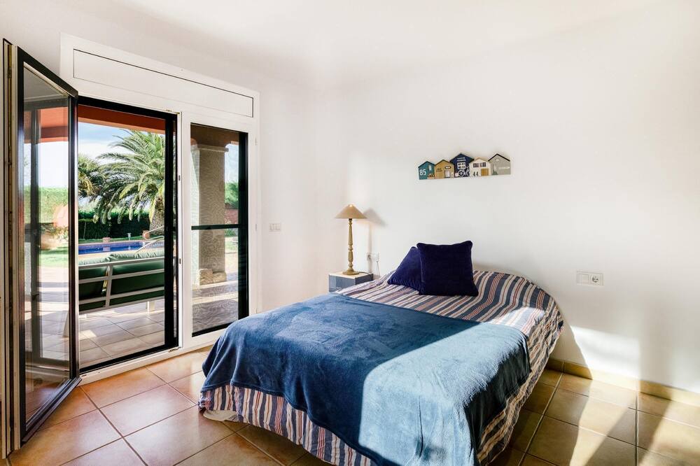 Photo of Bedroom in Perelada