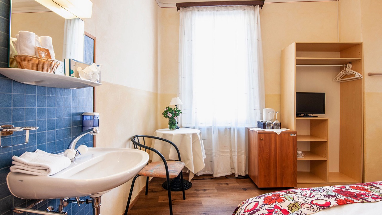 Photo of Bathroom in Iragna