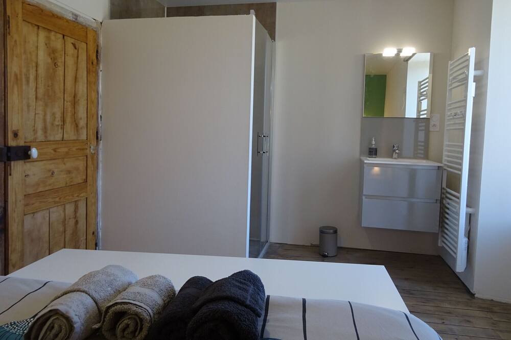Photo of Bedroom in Durenque