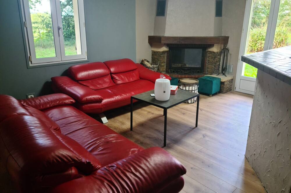 Photo of Livingroom in Tournay