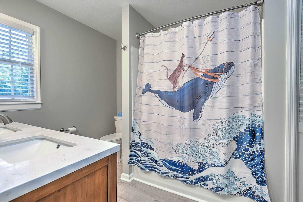 Photo of Bathroom in Tusculum