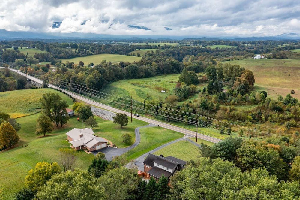 Photo of Others in Tusculum