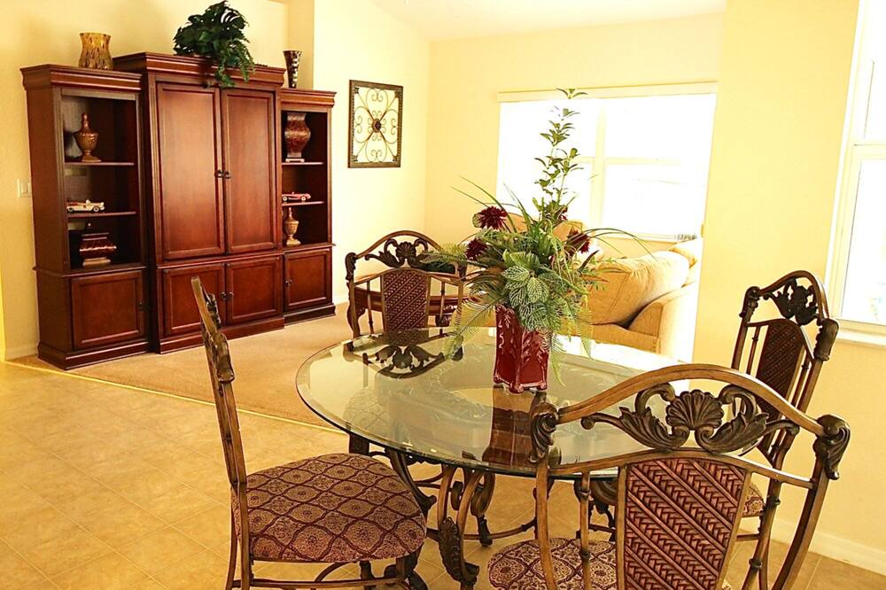 Photo of Kitchen in White Marsh