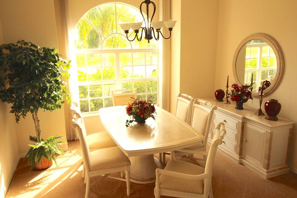 Photo of Kitchen in White Marsh