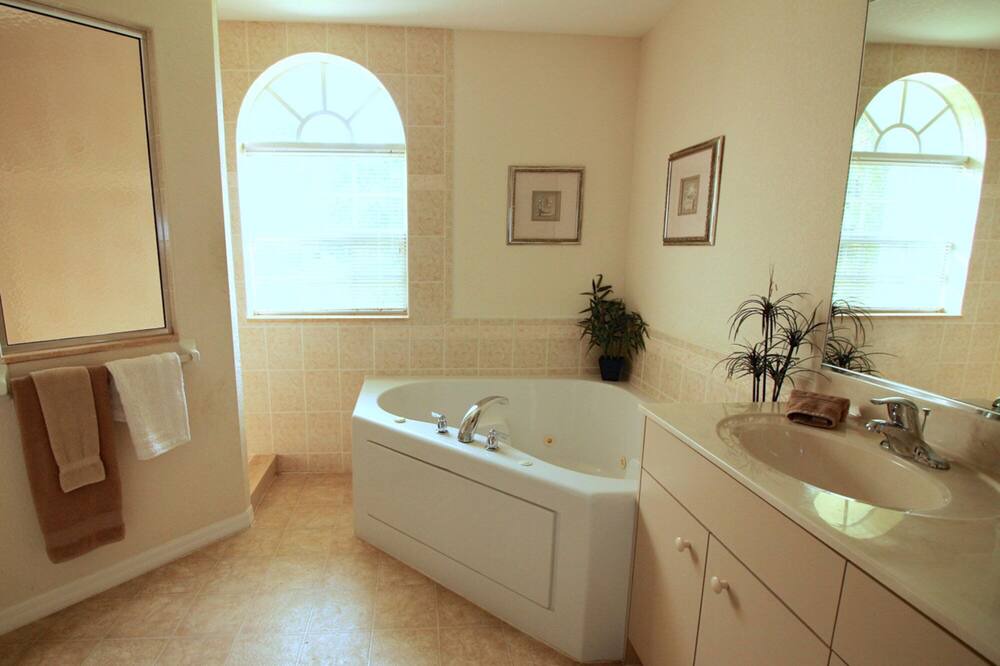 Photo of Bathroom in White Marsh