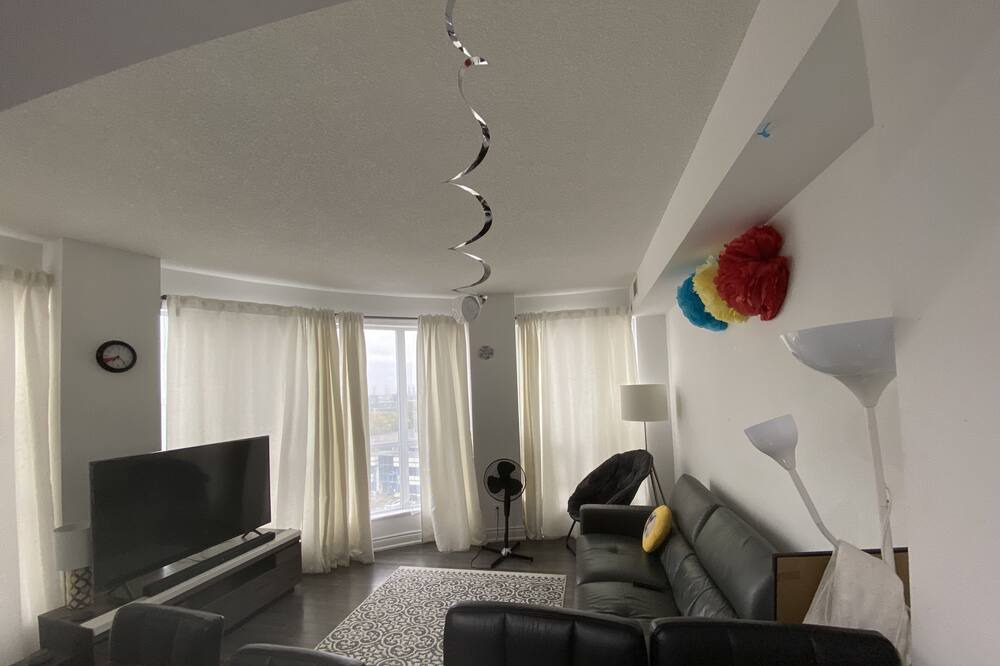 Photo of Livingroom in Unionville