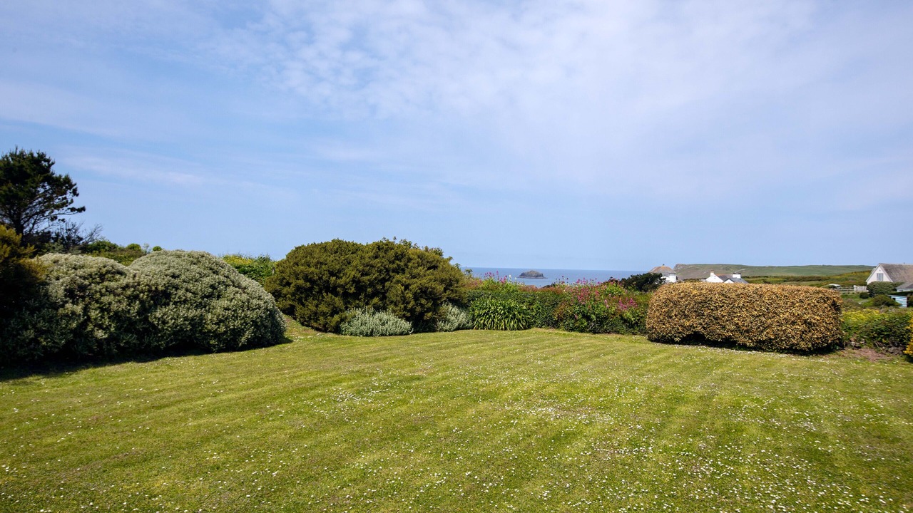 Photo of Others in Trebetherick