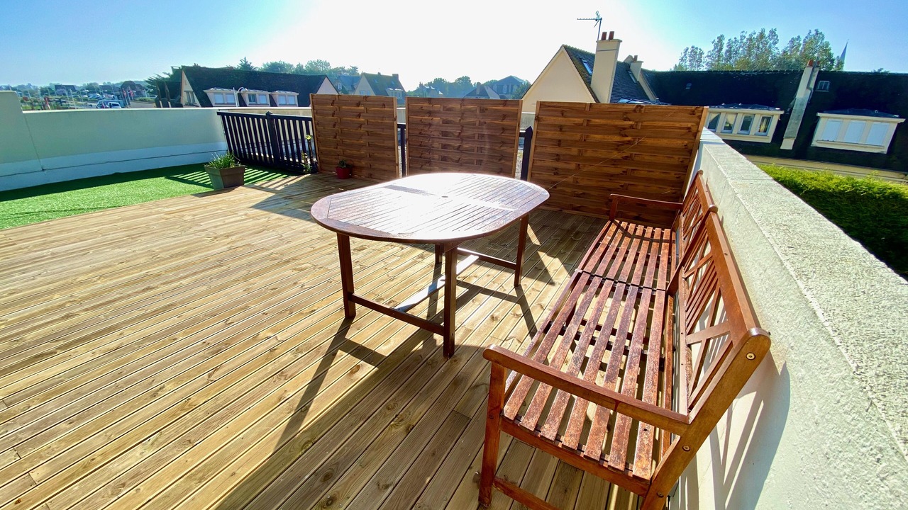 Photo of Outdoor in Bernieres-sur-Mer