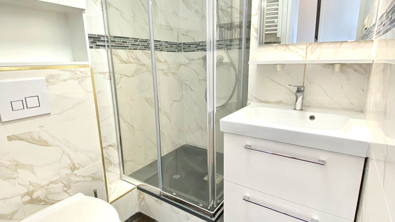 Photo of Others in Bernieres-sur-Mer