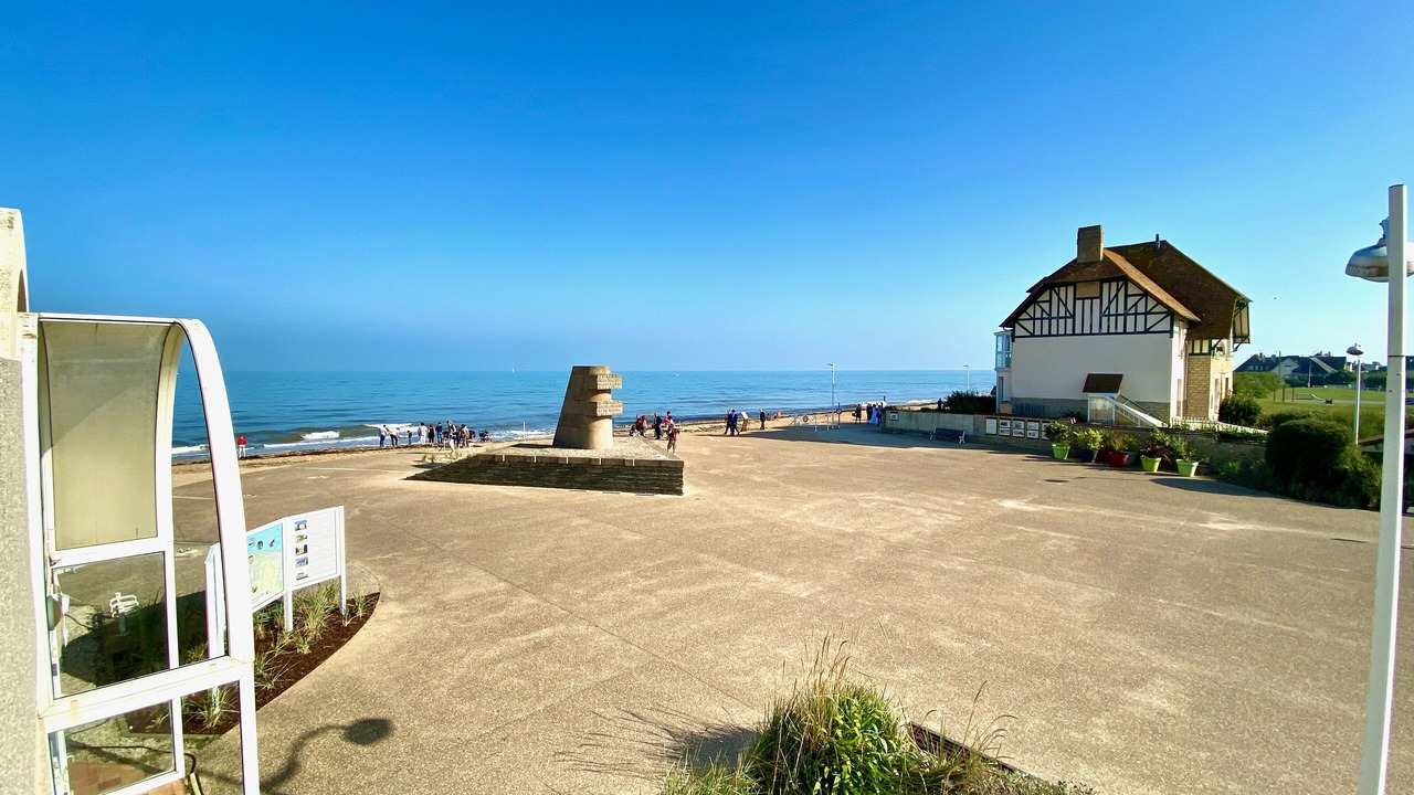Photo of Outdoor in Bernieres-sur-Mer