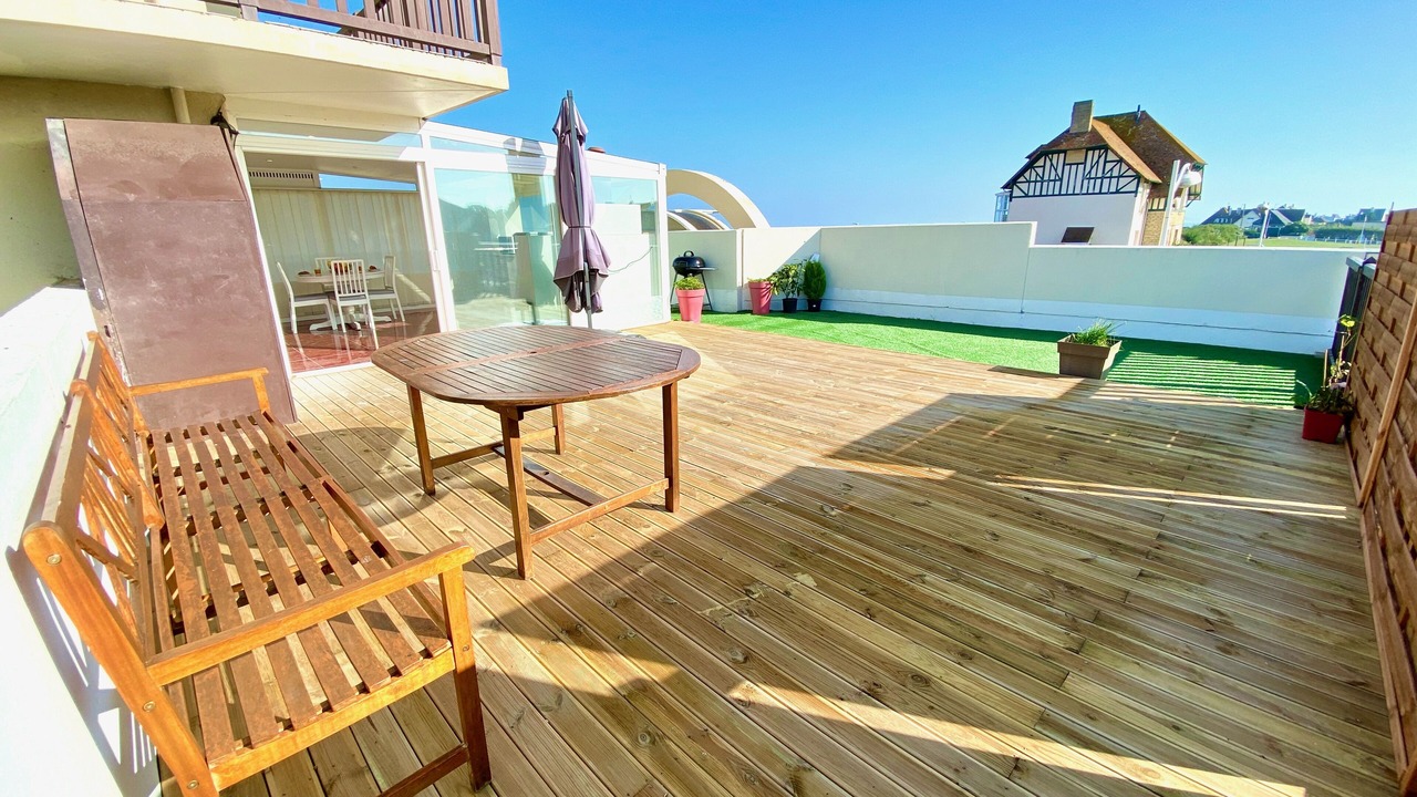 Photo of Outdoor in Bernieres-sur-Mer