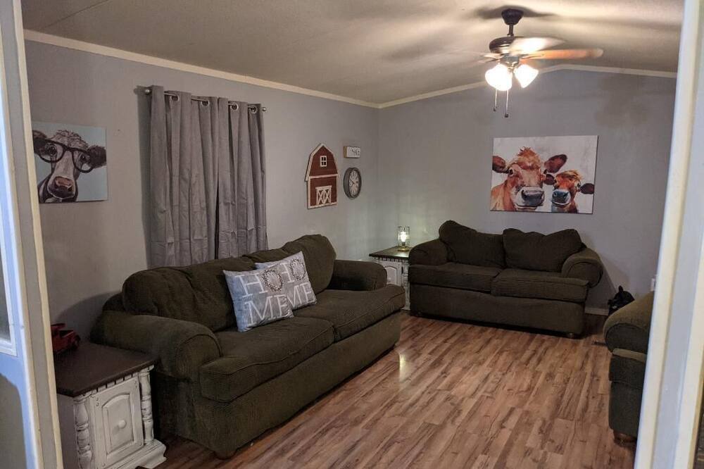 Photo of Livingroom in Bethelridge