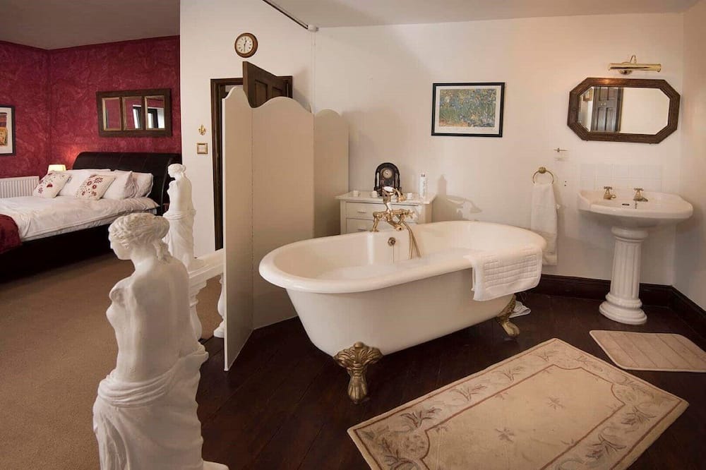 Photo of Bathroom in Trethurgy