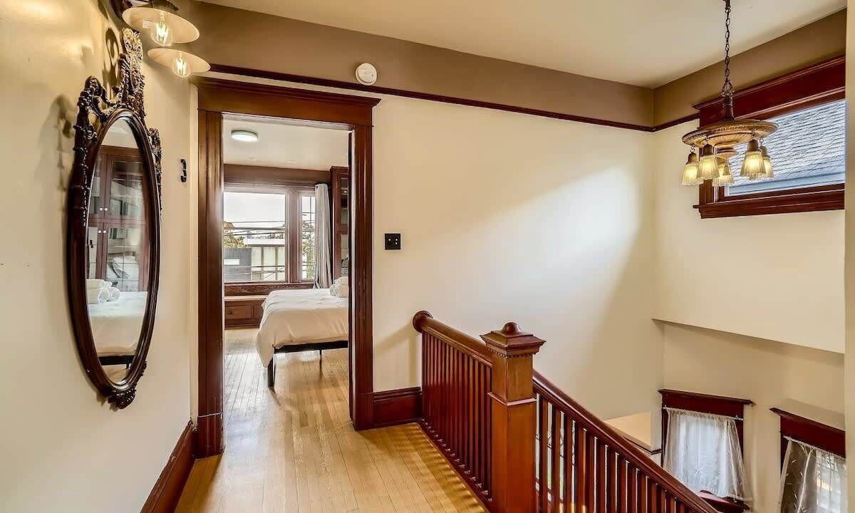 Photo of Others in Broadway