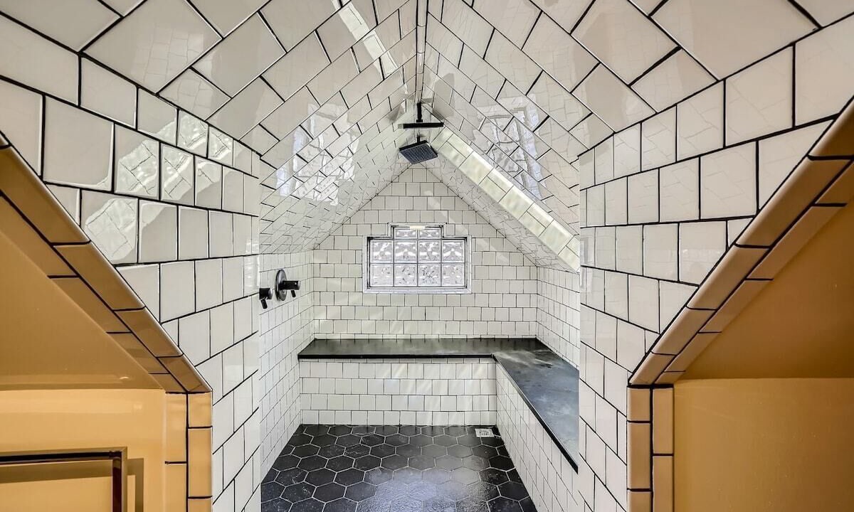 Photo of Others in Broadway