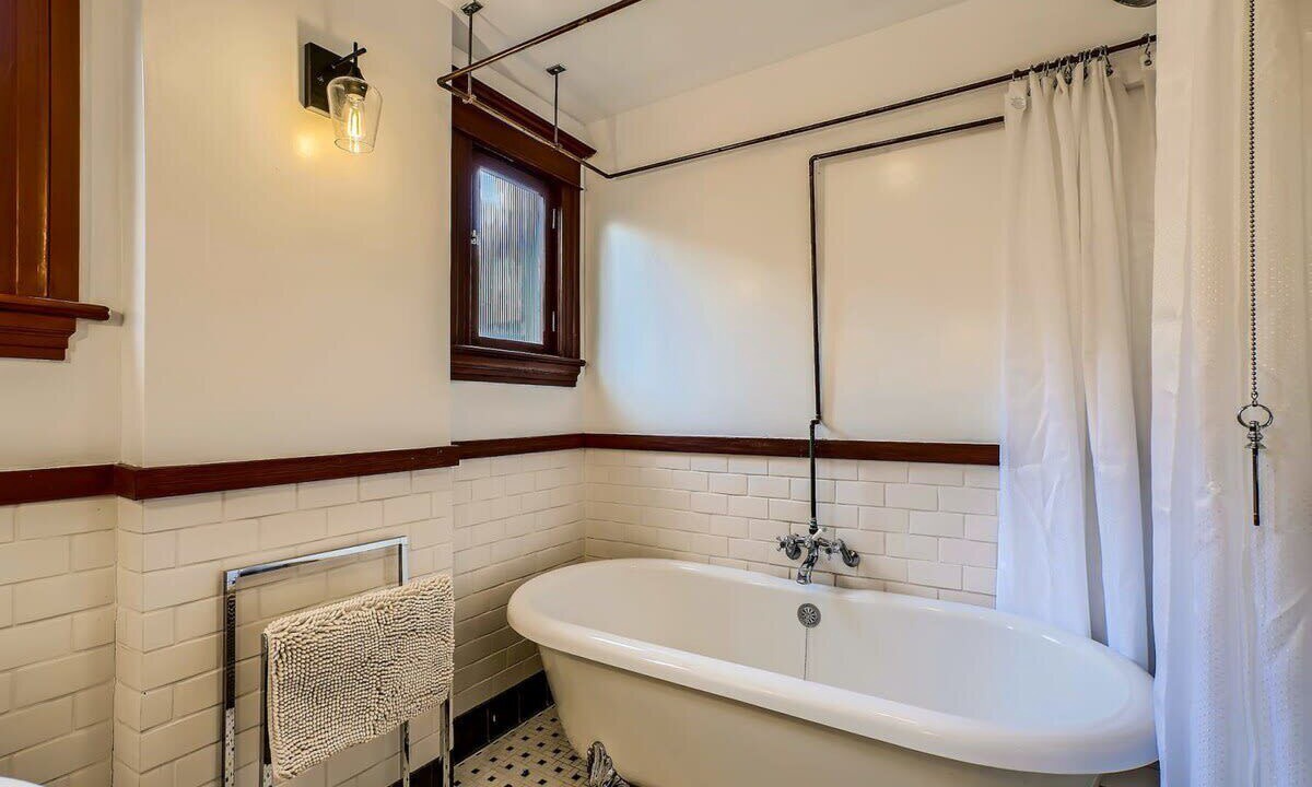 Photo of Others in Broadway