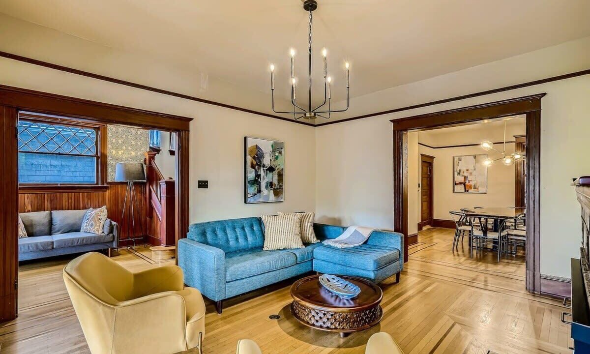 Photo of Others in Broadway