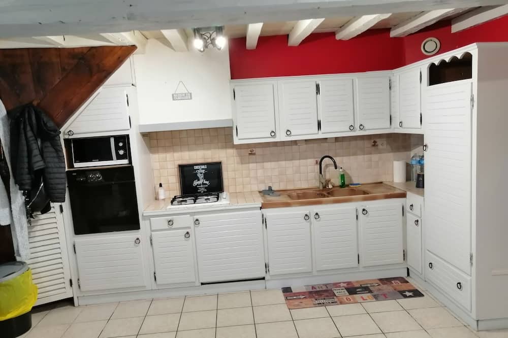 Photo of Kitchen in Bussiere-Dunoise