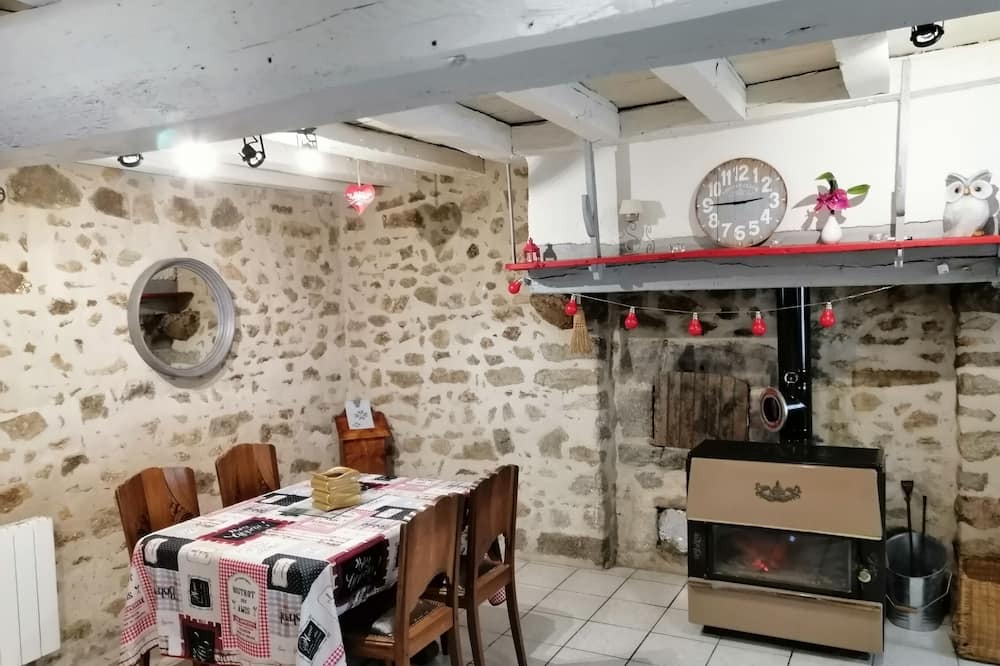 Photo of Kitchen in Bussiere-Dunoise