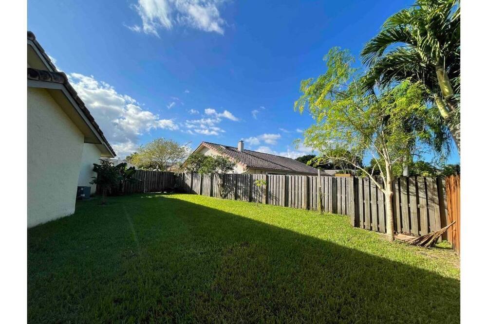 Photo of Outdoor in Tamarac