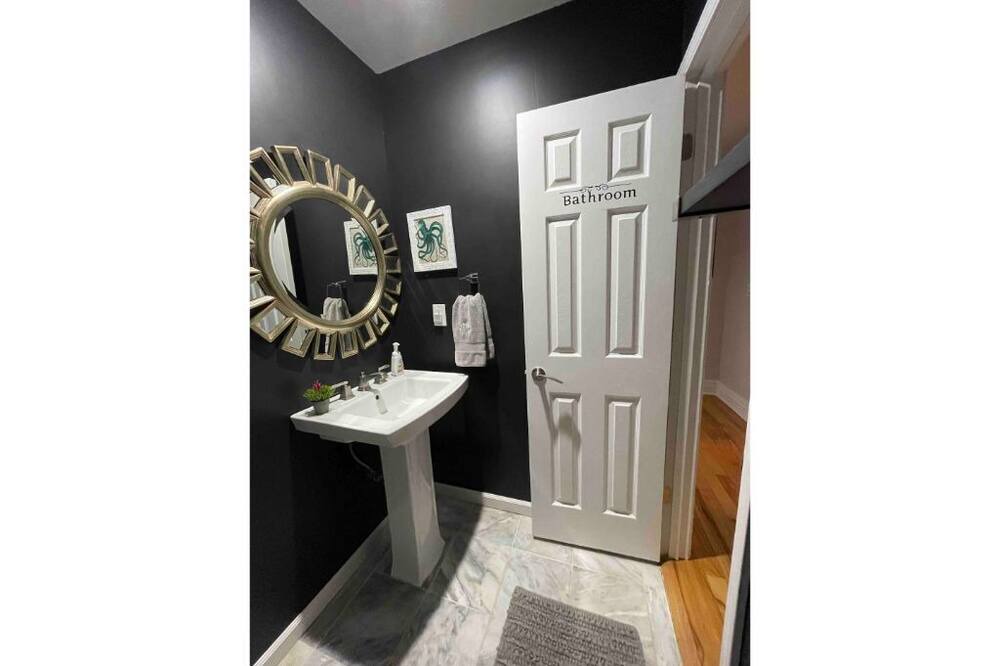 Photo of Bedroom in Tamarac