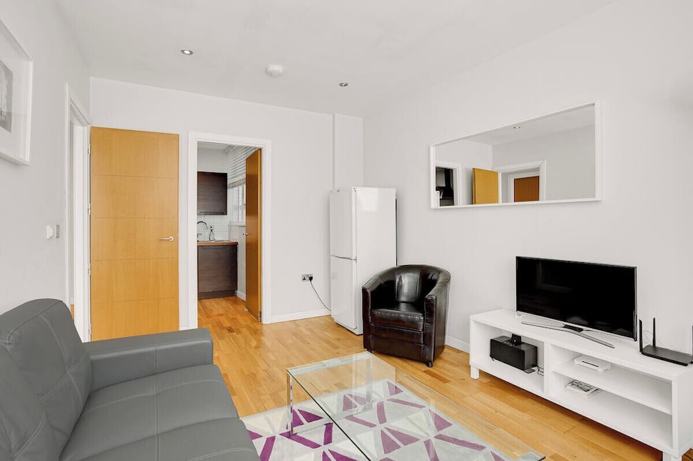 Photo of Livingroom in Bread Street