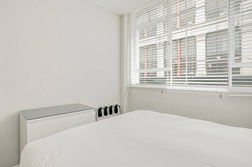 Photo of Bedroom in Bread Street