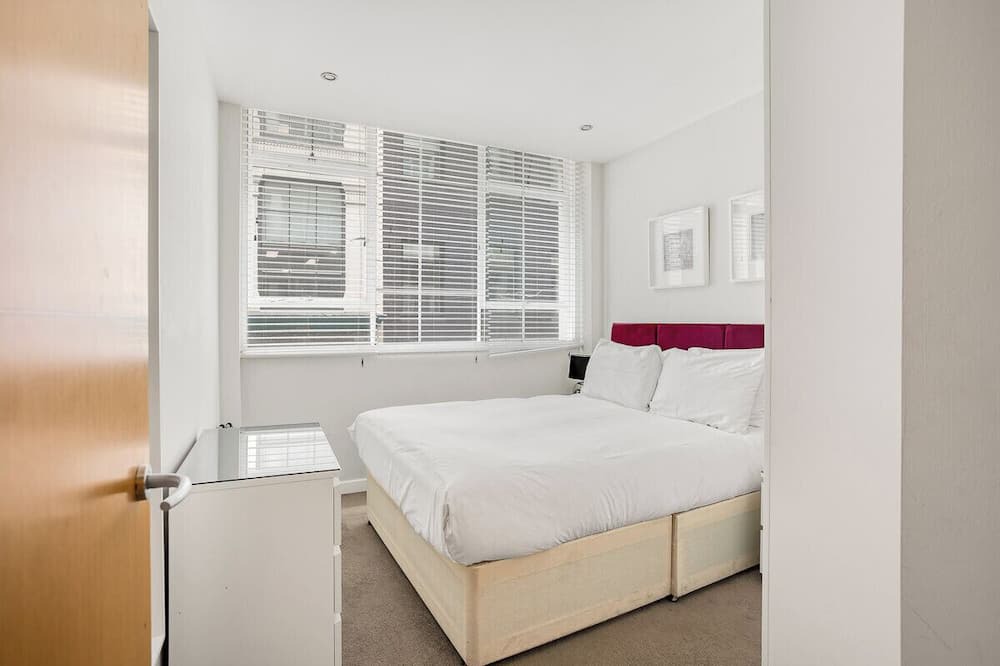 Photo of Bedroom in Bread Street