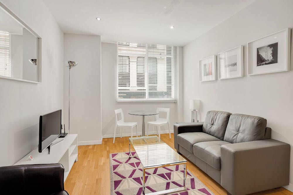 Photo of Livingroom in Bread Street