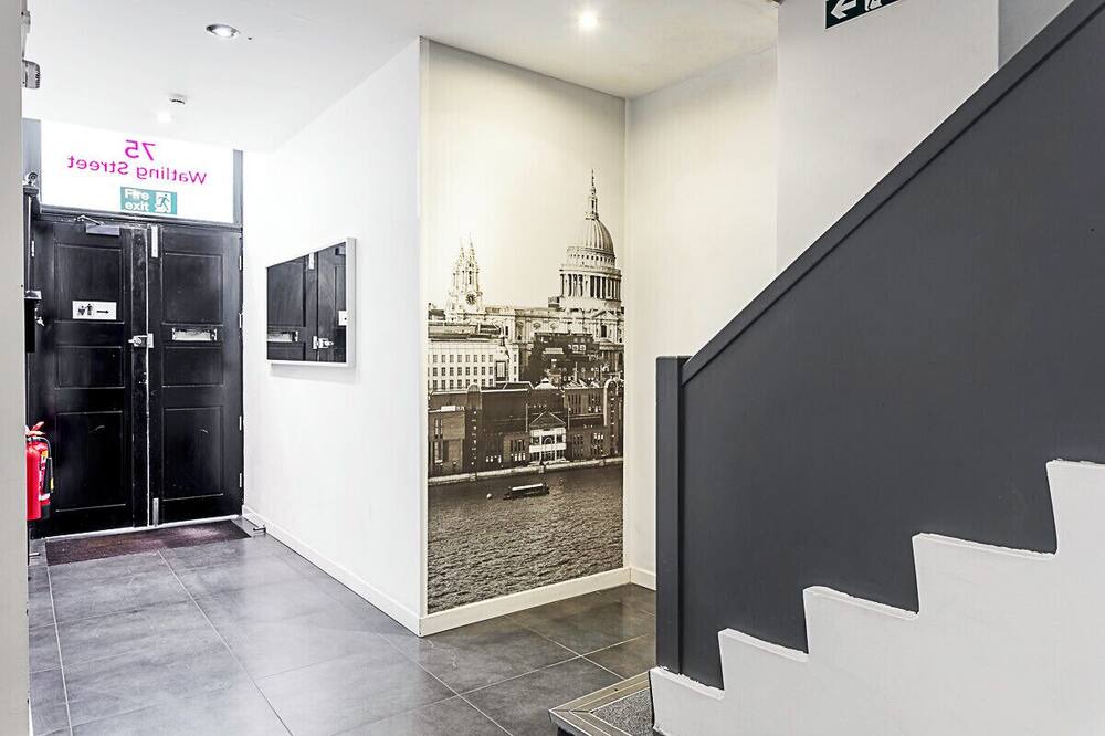 Photo of Others in Coleman Street