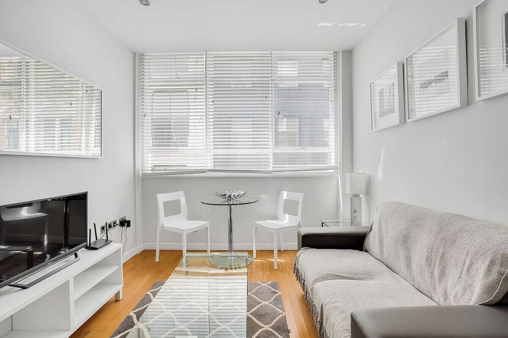 Photo of Others in Coleman Street