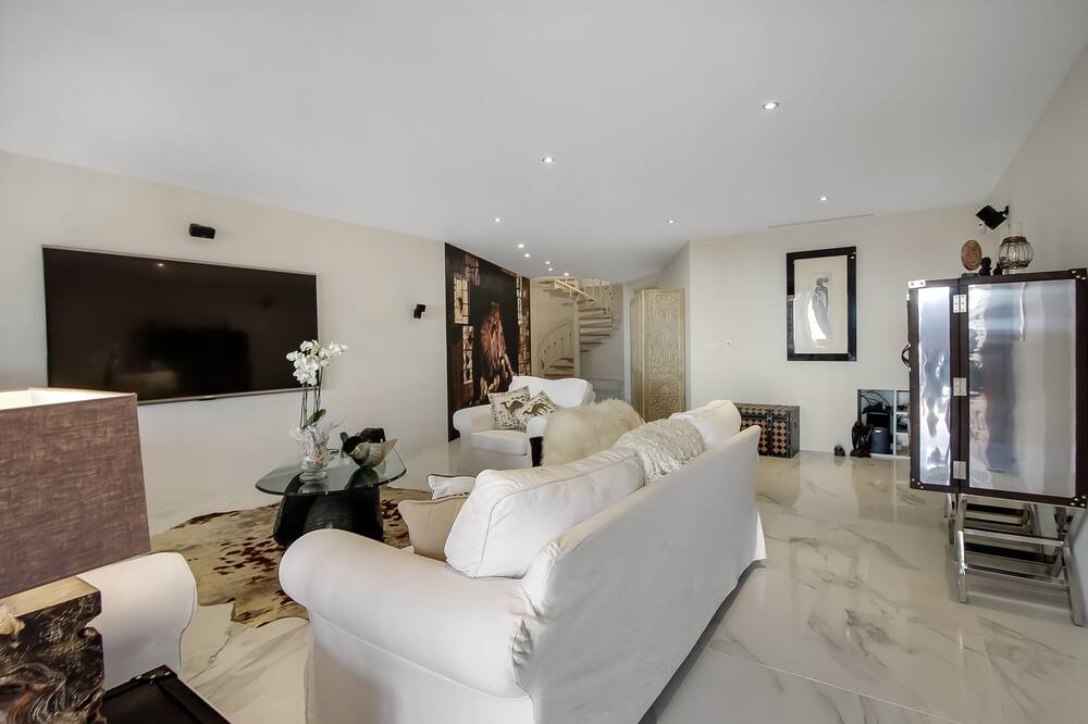 Photo of Livingroom in Arnella
