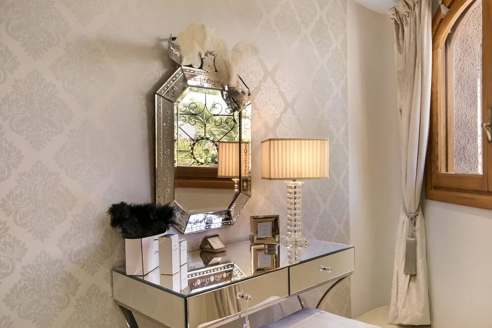 Photo of Bedroom in Arnella