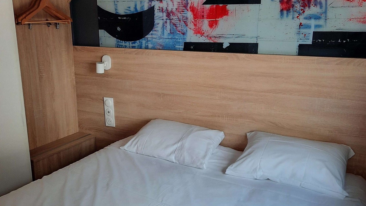 Photo of Bedroom in Saint-Contest