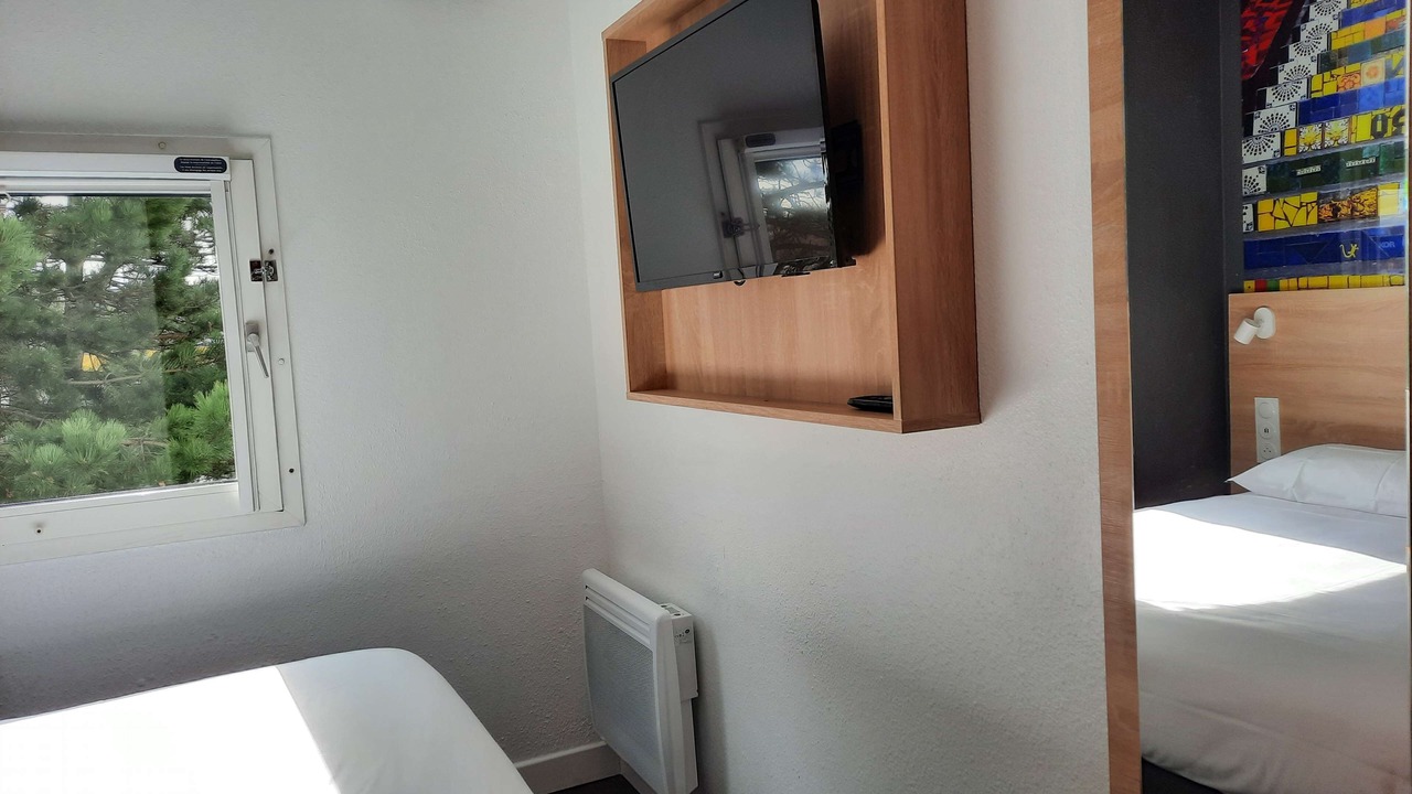 Photo of Bedroom in Saint-Contest