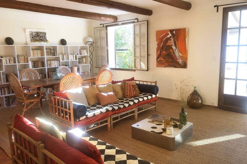 Photo of Livingroom in Robion