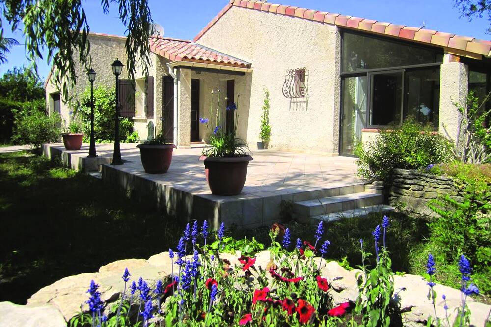 Photo of Outdoor in Robion