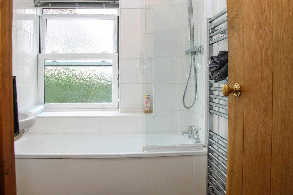 Photo of Bathroom in Bishops Castle