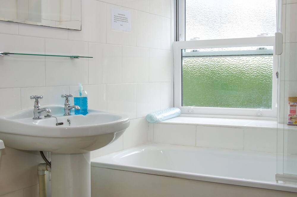 Photo of Bathroom in Bishops Castle