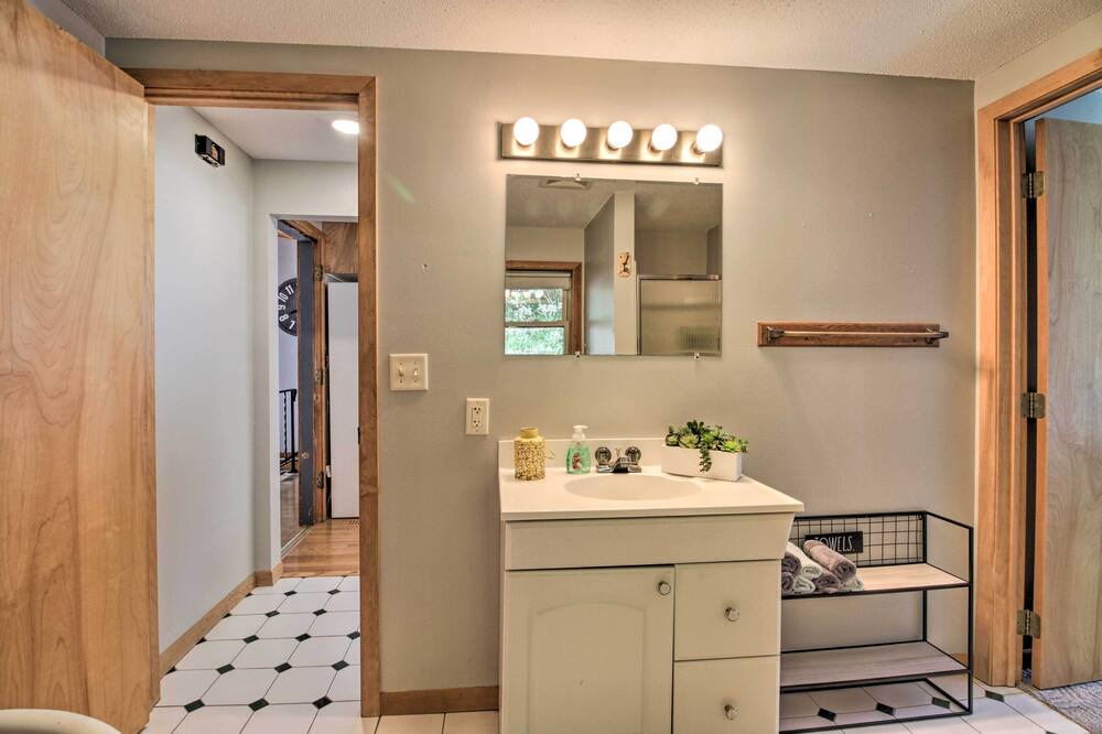 Photo of Bathroom in Miltona