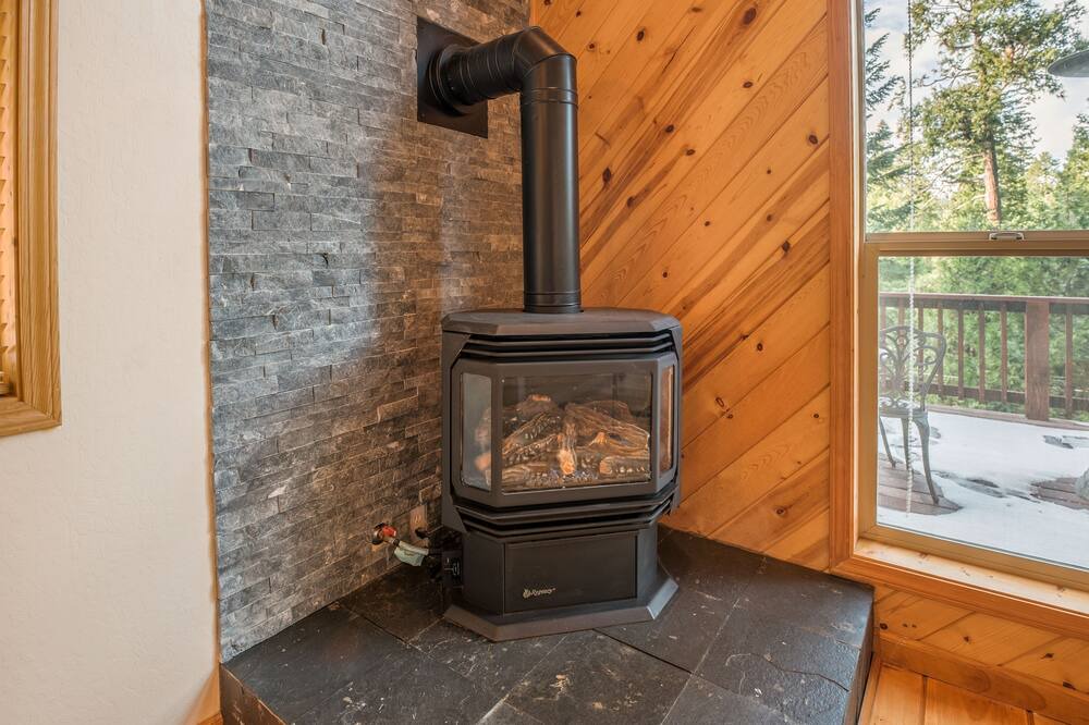 Photo of Livingroom in Camp Connell
