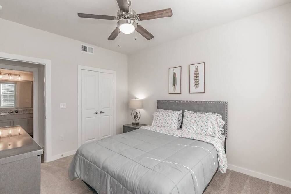 Photo of Bedroom in Elmo