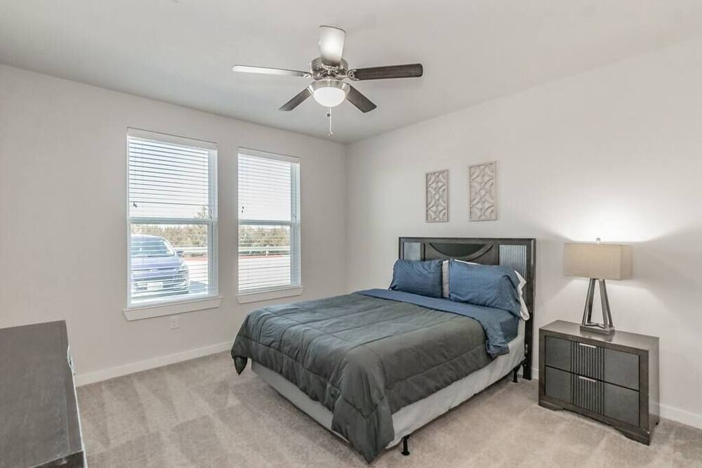 Photo of Bedroom in Elmo