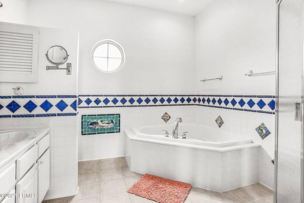 Photo of Bathroom in Dale