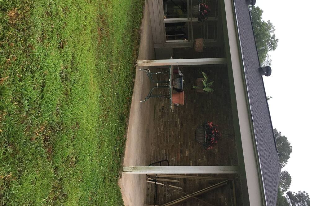 Photo of Outdoor in Haynesville