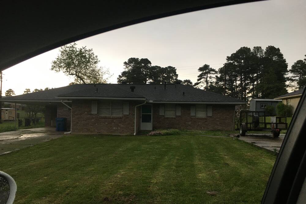 Photo of Outdoor in Haynesville