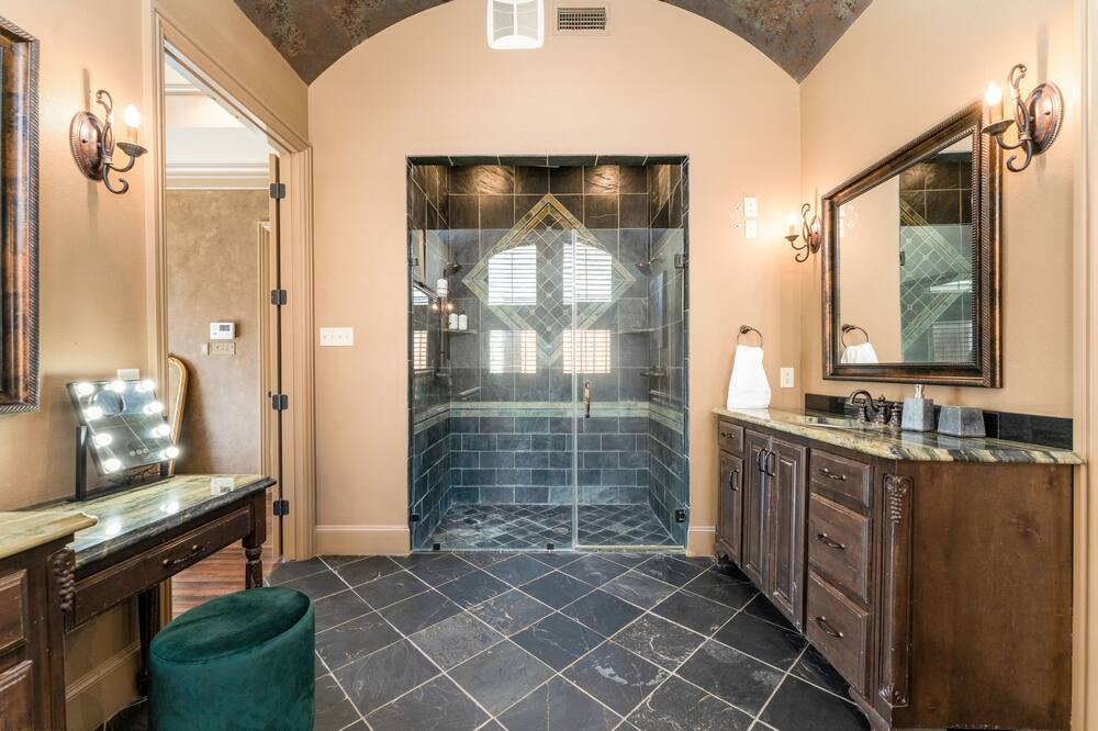 Photo of Bedroom in Lubbock